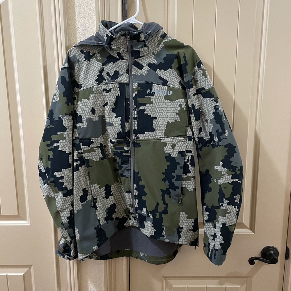 KUIU Camo Performance Jacket